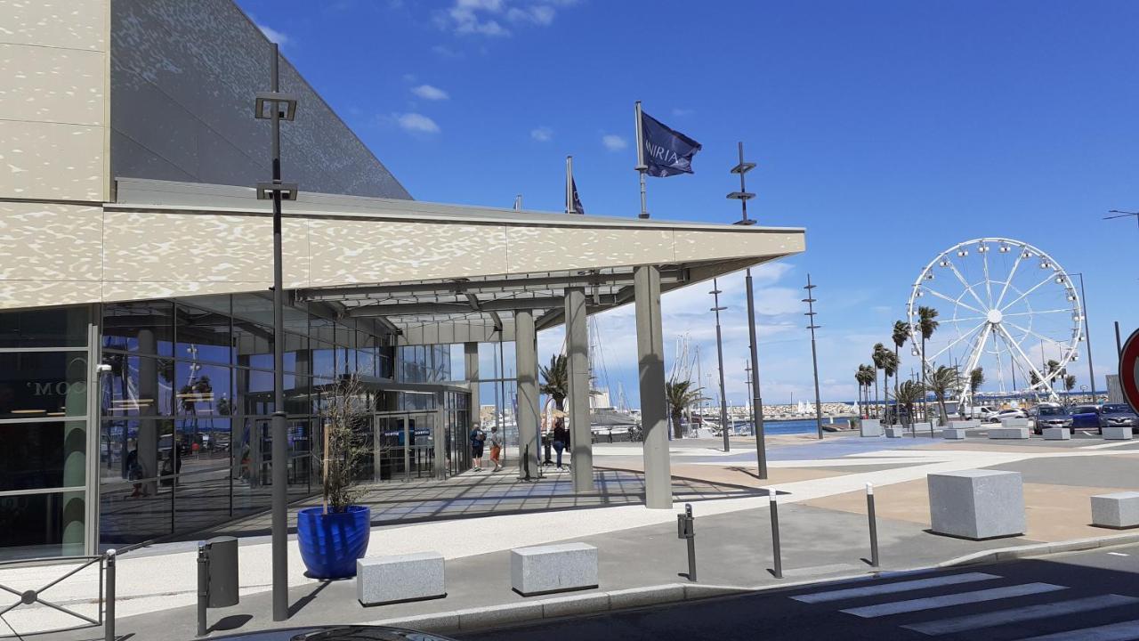 카네트 La Marina 아파트 외부 사진